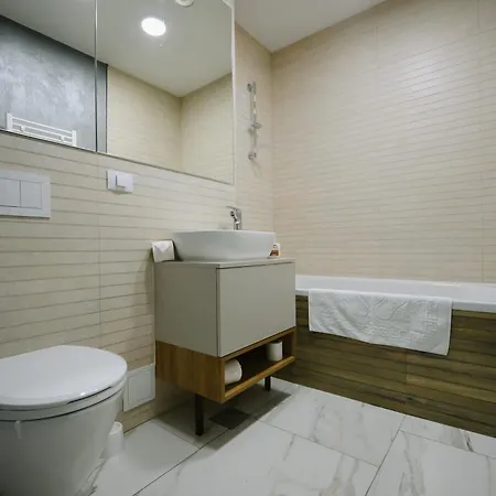 Apartment Spring - Mall Coresi *